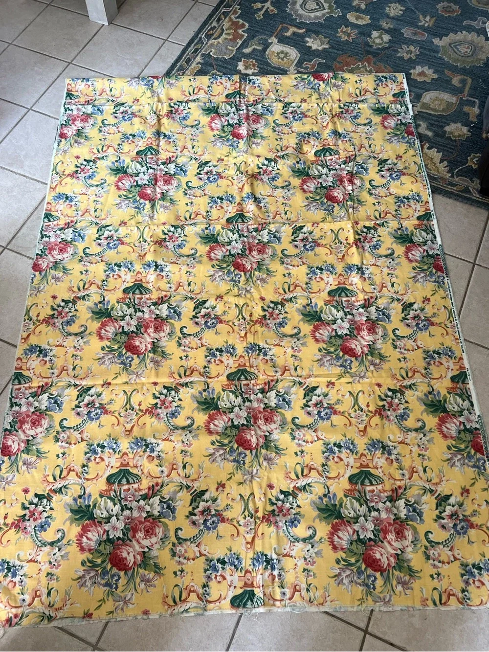 Vintage Atelier Originals 1991 Floral Decorator Fabric 4.33 Yards 55” Wide